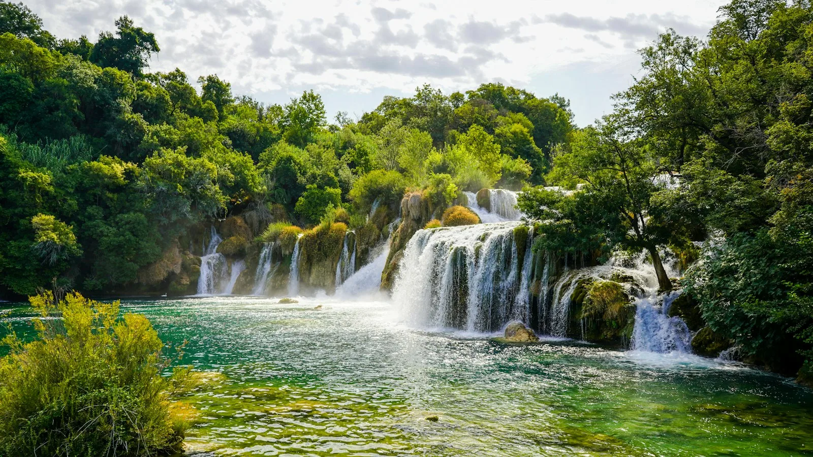 Où peut-on encore se baigner dans le parc de Krka en 2026 ?