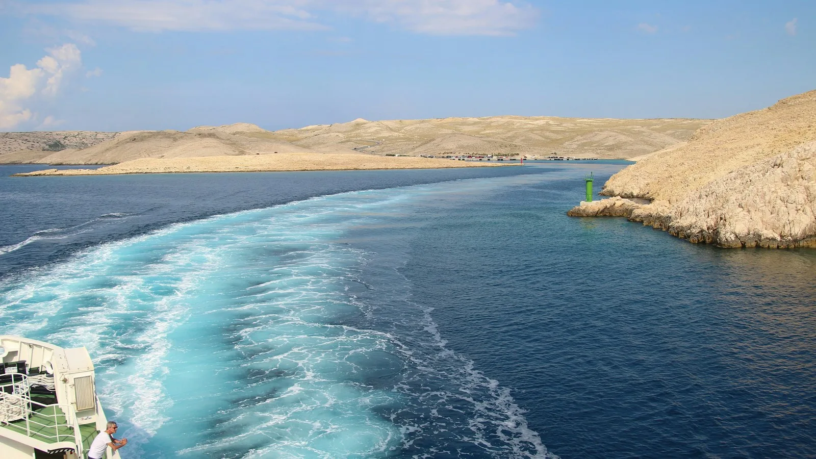 Ferry Jadrolinija quittant le port de Split vers les îles dalmates